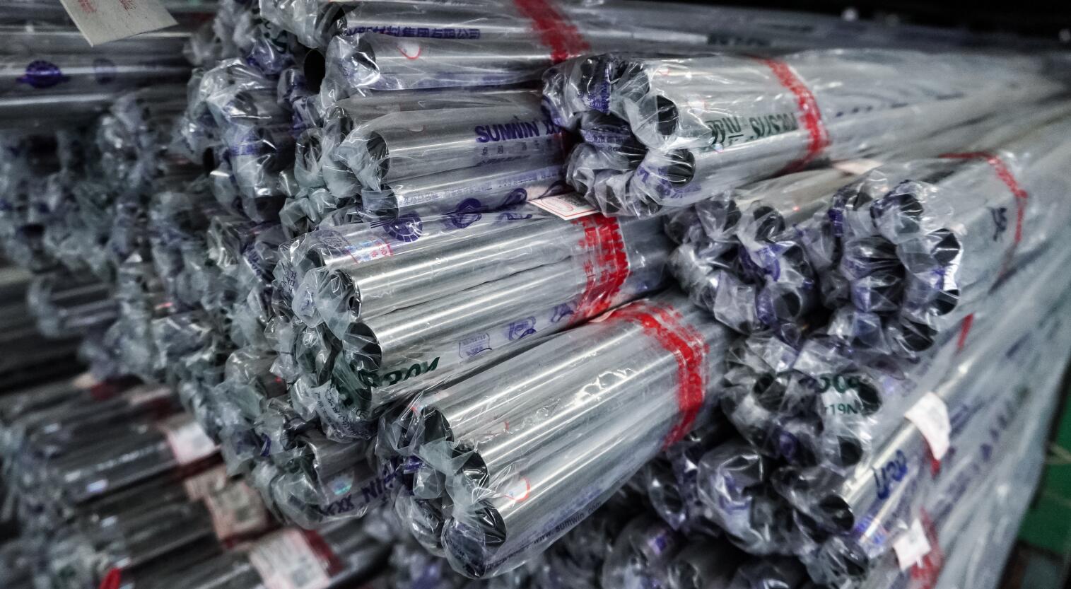 鋼市“冬儲時(shí)間”：鋼貿(mào)商等待低價(jià)