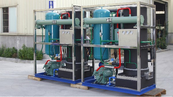 在制冰行業(yè)的眾多設(shè)備中，具體哪些設(shè)備會用到不銹鋼焊管？