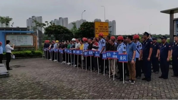 陳村鎮(zhèn)不銹鋼加工企業(yè)進行不銹鋼安全生產大檢查