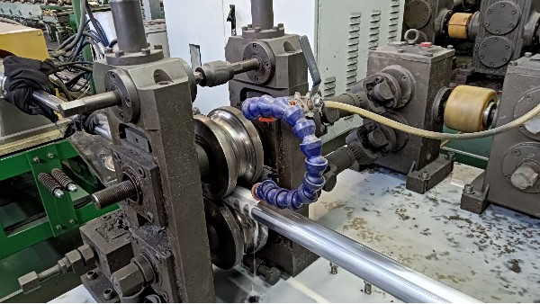 5 大優勢！不銹鋼拉絲還是鏡面？